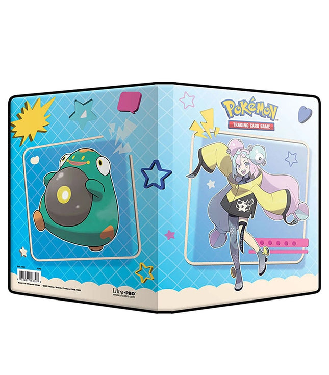 Ultra Pro – Album 4 Tasche Pokémon – Iono & Bellibolt - L’emporio dell’avventuriero
