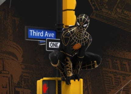 Marvel - Spider-Man No Way Home - Spider-Man Black/Gold Suit - L’emporio dell’avventuriero